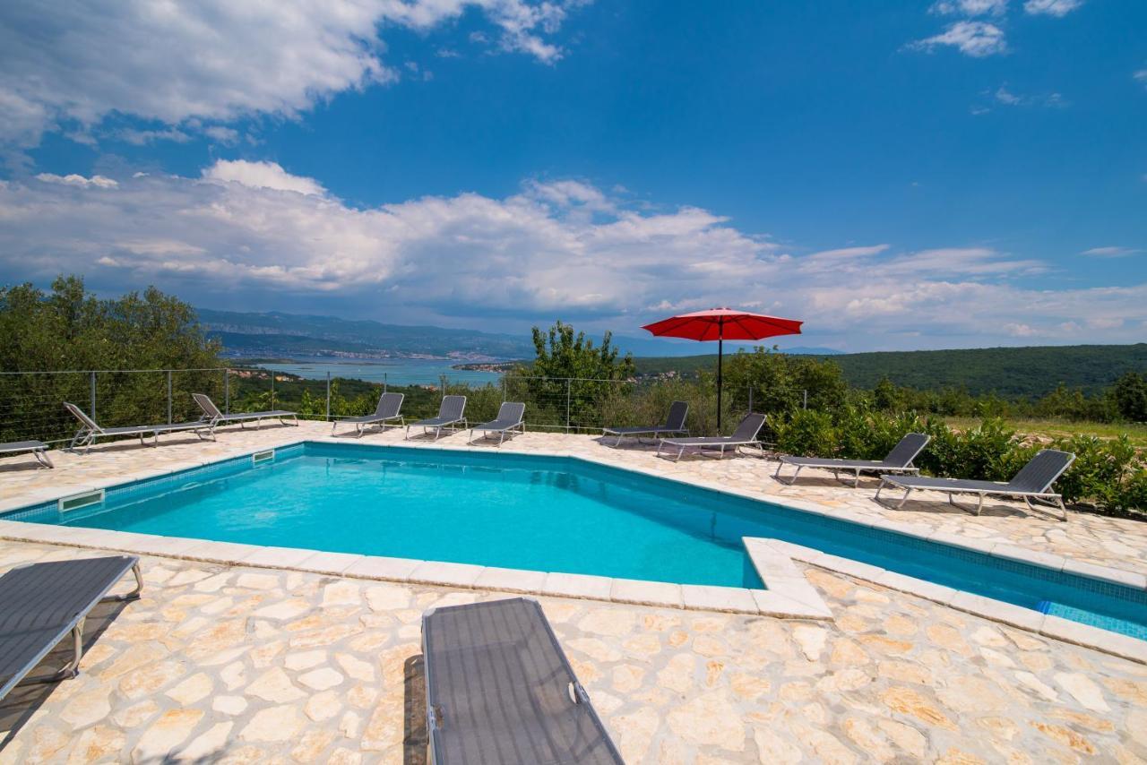 Angelina With Seaview And Swimming Pool Apartamento